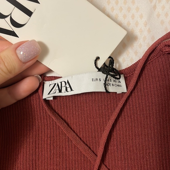 Zara cross neck top - Picture 3 of 3
